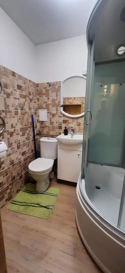 Elite Flats Two Bedroom Utena Ngoại thất bức ảnh
